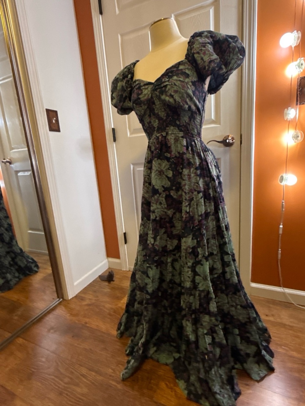 NWOT Free People Vintage-Inspired Green Floral Puff-Sleeve Maxi Dress - Picture 2 of 4
